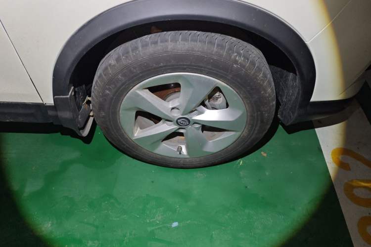 Used Nissan Qashqai 2023 Classic 2.0L CVT XV Comfort Edition Right Front Wheel Hub