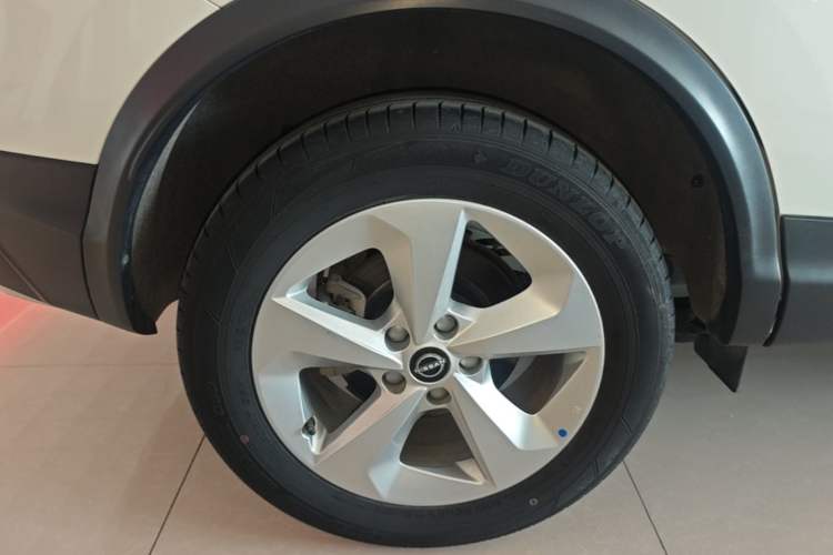 Used Nissan Qashqai 2023 Classic 2.0L CVT XV Comfort Edition Right Rear Wheel Hub