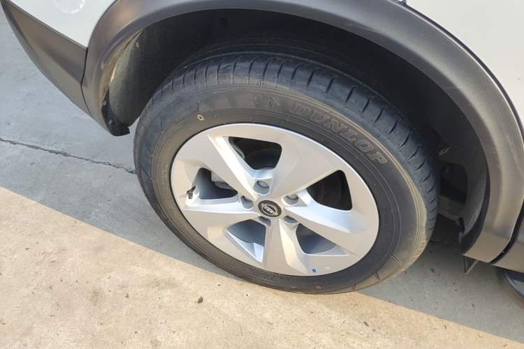 Used Nissan Qashqai 2023 Classic 2.0L CVT XV Comfort Edition Right Rear Wheel Hub