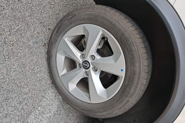 Used Nissan Qashqai 2023 Classic 2.0L CVT XV Comfort Edition Right Rear Wheel Hub
