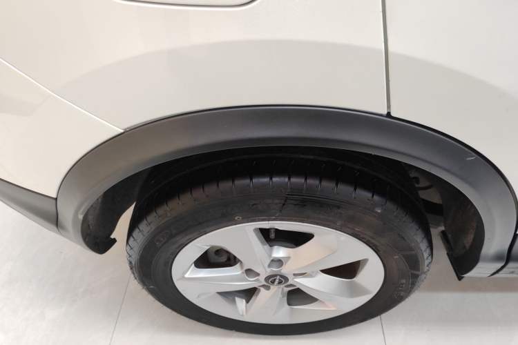 Used Nissan Qashqai 2023 Classic 2.0L CVT XV Comfort Edition Right Rear Wheel Hub