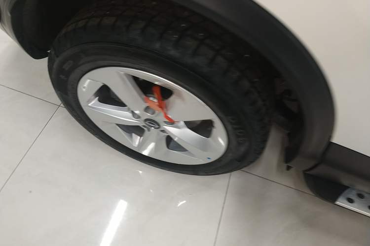 Used Nissan Qashqai 2023 Classic 2.0L CVT XV Comfort Edition Right Rear Wheel Hub