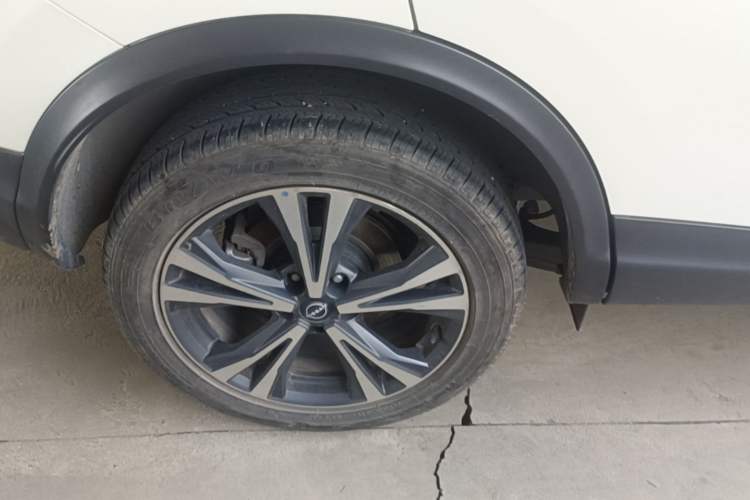 Used Nissan Qashqai 2023 Classic 2.0L CVT XV+ Leading Edition Right Rear Wheel Hub