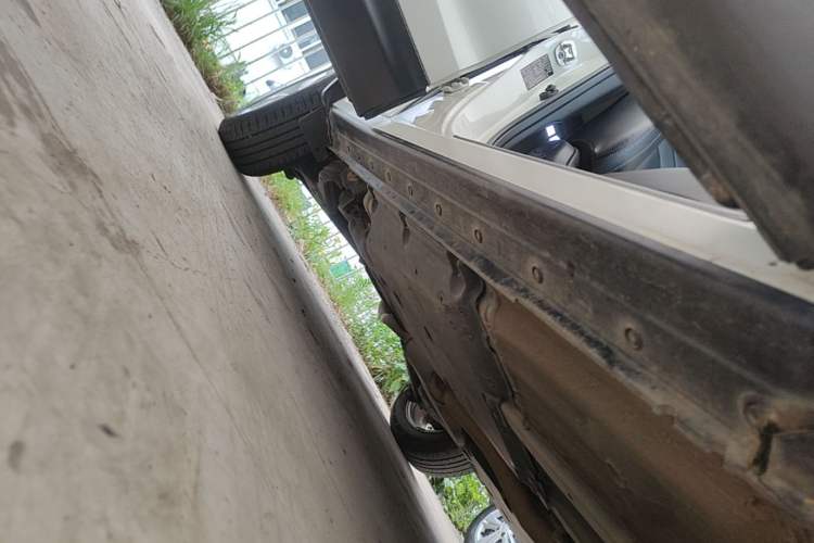Used Nissan Qashqai 2023 Classic 2.0L CVT XV Comfort Edition Right Side Sill