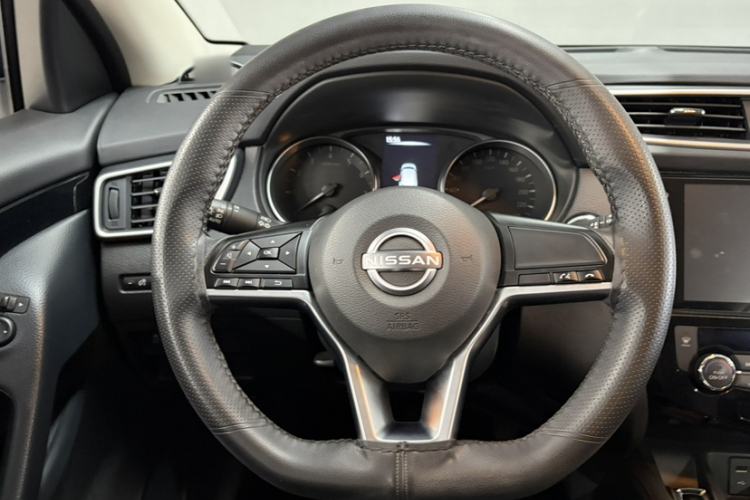 Used Nissan Qashqai 2023 Classic 2.0L CVT XV Comfort Edition Steering Wheel