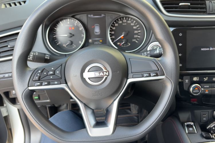 Used Nissan Qashqai 2023 Classic 2.0L CVT XV Comfort Edition Steering Wheel