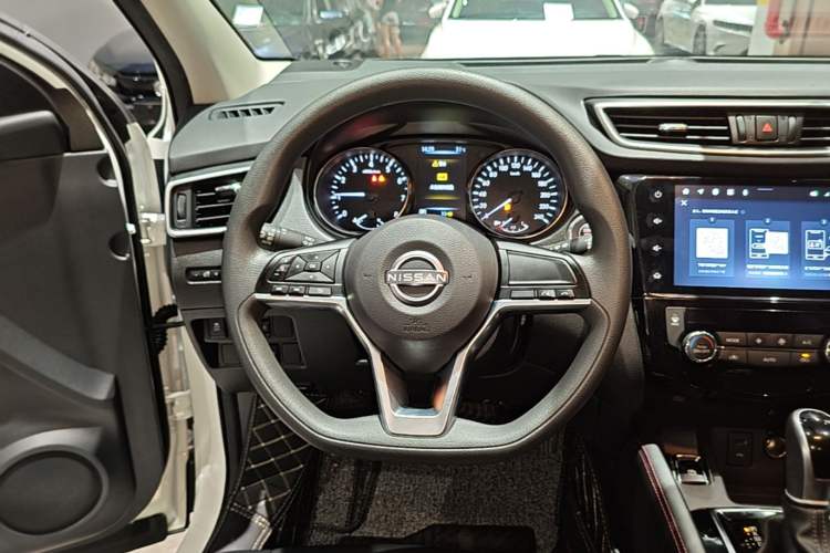 Used Nissan Qashqai 2023 Classic 2.0L CVT XV Comfort Edition Steering Wheel