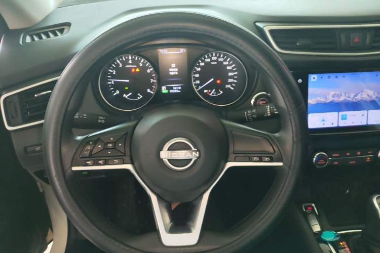 Used Nissan Qashqai 2023 Classic 2.0L CVT XV Comfort Edition Steering Wheel