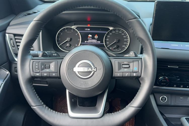 Used Nissan Qashqai 2023 1.3T CVT Luxury Edition Steering Wheel