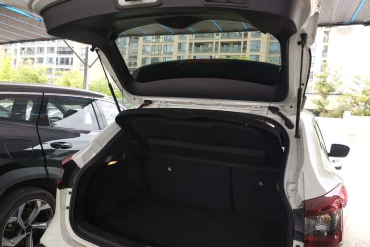 Used Nissan Qashqai 2023 Classic 2.0L CVT XV Comfort Edition Trunk