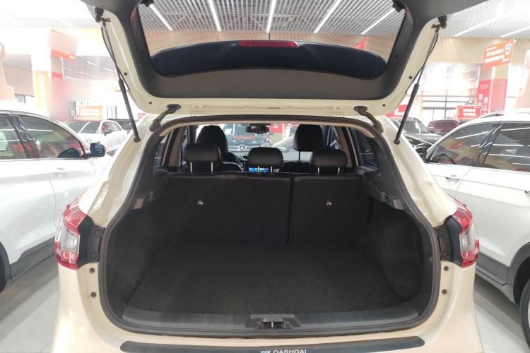Used Nissan Qashqai 2023 Classic 2.0L CVT XV Comfort Edition Trunk