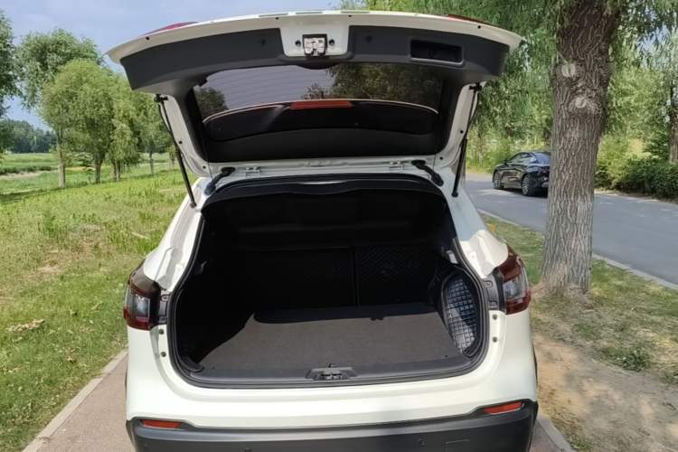 Used Nissan Qashqai 2023 Classic 2.0L CVT XV Comfort Edition Trunk