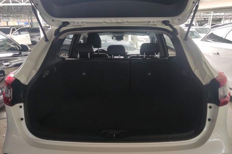 Used Nissan Qashqai 2023 Classic 2.0L CVT XV Comfort Edition Trunk