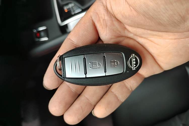 Used Nissan Qashqai 2023 Classic 2.0L CVT XV Comfort Edition Vehicle Key
