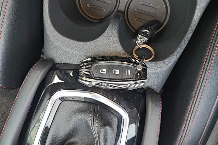 Used Nissan Qashqai 2023 Classic 2.0L CVT XV Comfort Edition Vehicle Key