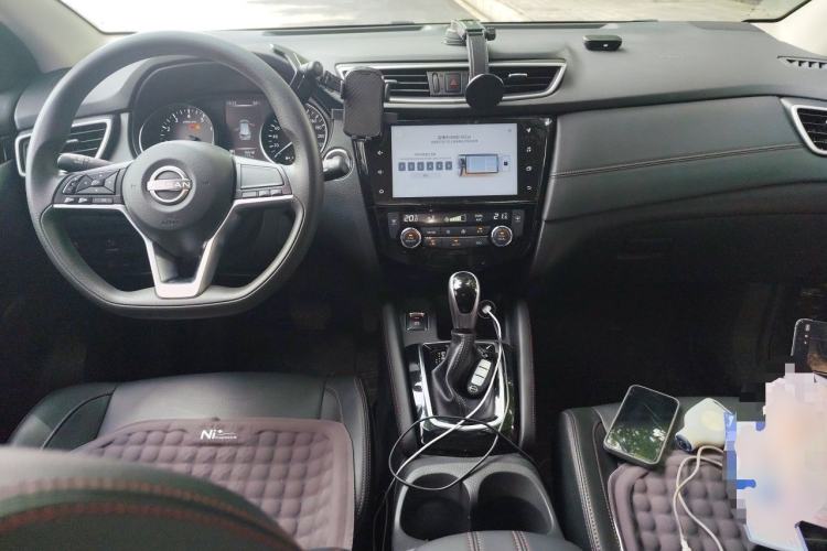 Used Nissan Qashqai 2023 Classic 2.0L CVT XV Comfort Edition Center Console