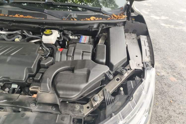 Used Nissan Qashqai 2023 Classic 2.0L CVT XV Comfort Edition Engine Bay Left