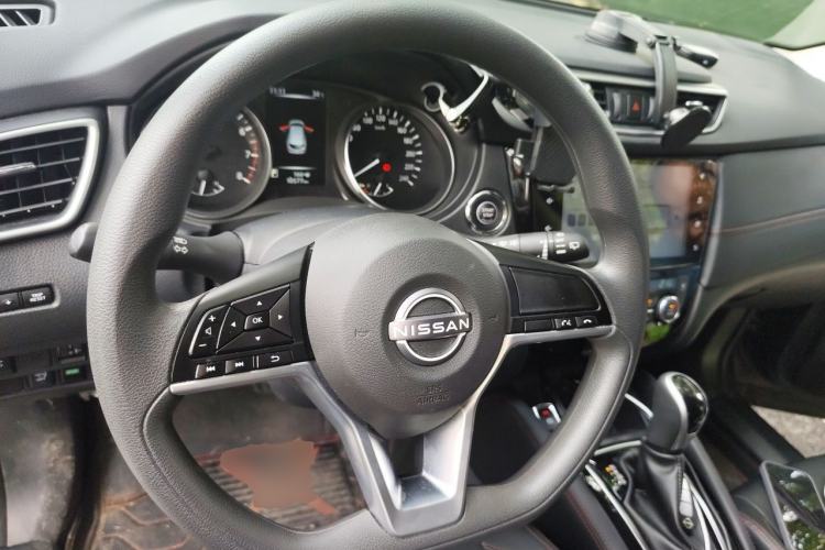 Used Nissan Qashqai 2023 Classic 2.0L CVT XV Comfort Edition Steering Wheel