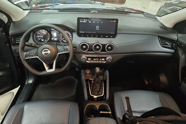 Used Nissan Qashqai 2025 Honor 2.0L CVT XV Genuine Edition Center Console