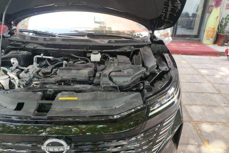 Used Nissan Qashqai 2025 Honor 2.0L CVT XV+ Leading Edition Engine Bay Left