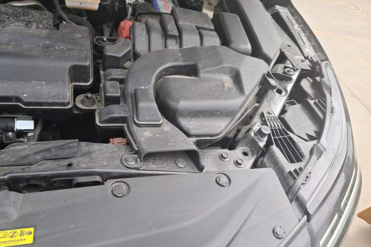 Used Nissan Qashqai 2025 Honor 2.0L CVT XV+ Leading Edition Engine Bay Left