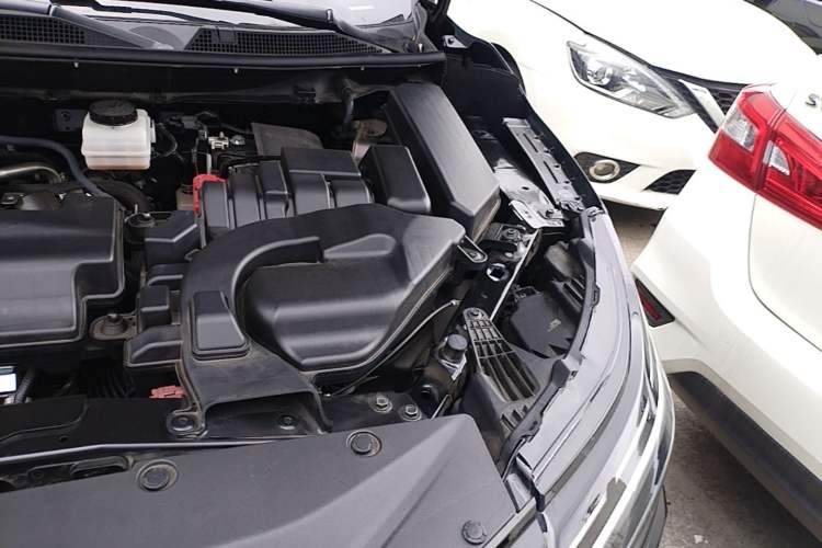 Used Nissan Qashqai 2025 Facelifted Honor 2.0L CVT XV Genuine Edition Engine Bay Left