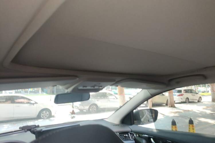 Used Nissan Qashqai 2025 Honor 2.0L CVT XV+ Leading Edition Headliner