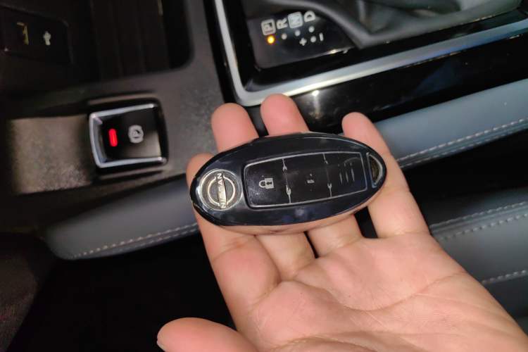 Used Nissan Qashqai 2025 Honor 2.0L CVT XV Genuine Edition Interior 1