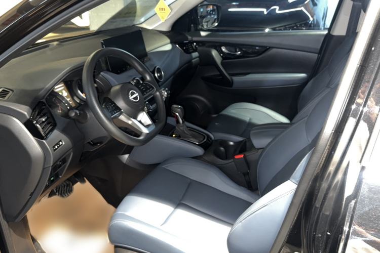 Used Nissan Qashqai 2025 Honor 2.0L CVT XV Genuine Edition Interior 3