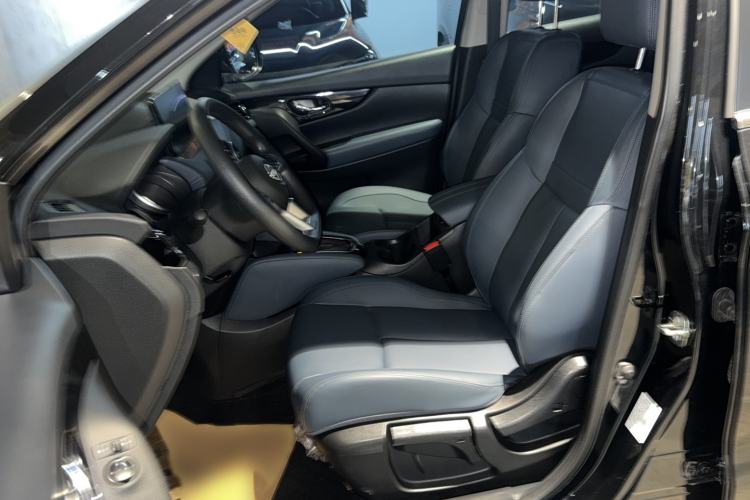 Used Nissan Qashqai 2025 Honor 2.0L CVT XV Genuine Edition Left Front Seat