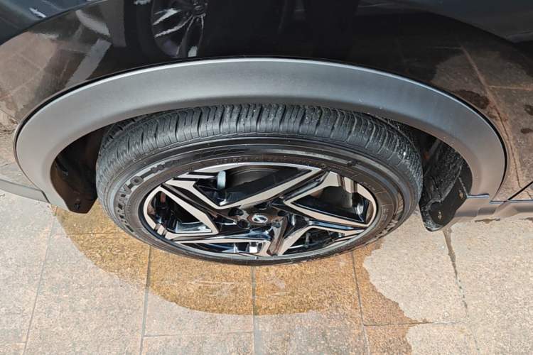 Used Nissan Qashqai 2025 Facelifted Honor 2.0L CVT XV+ Leading Edition Left Front Wheel Hub
