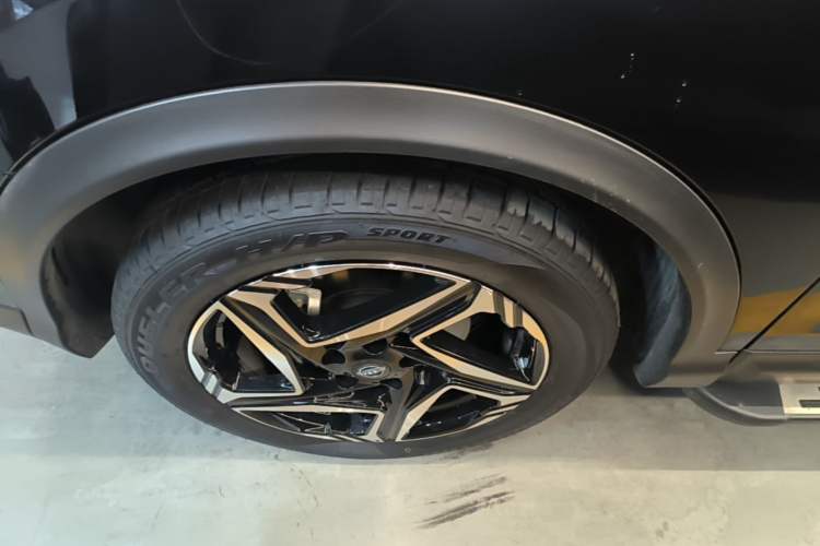 Used Nissan Qashqai 2025 Honor 2.0L CVT XV+ Leading Edition Left Front Wheel Hub