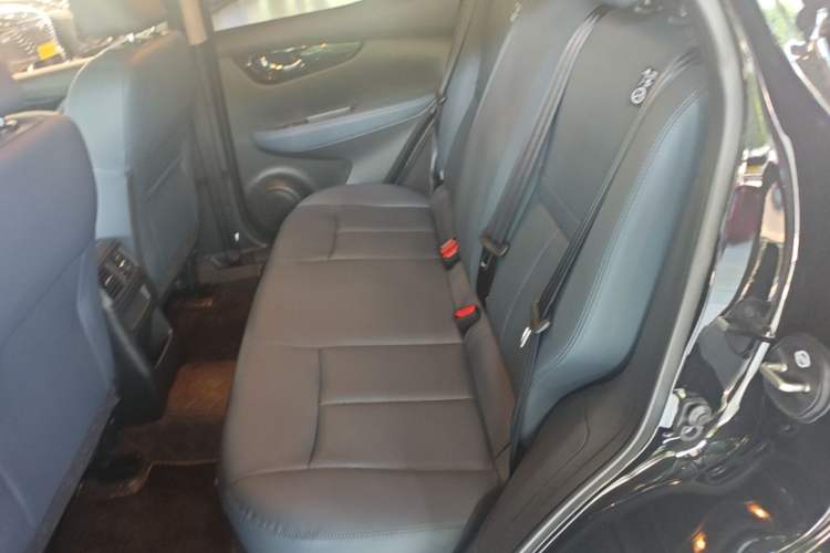 Used Nissan Qashqai 2025 Facelifted Honor 2.0L CVT XV+ Leading Edition Left Rear Seat