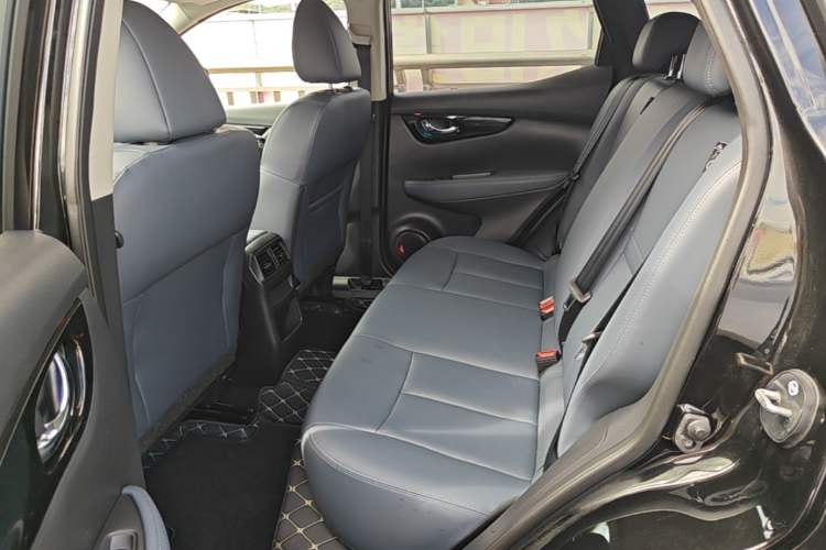 Used Nissan Qashqai 2025 Facelifted Honor 2.0L CVT XV+ Leading Edition Left Rear Seat