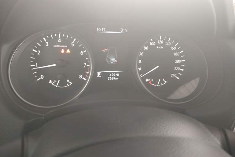 Used Nissan Qashqai 2025 Honor 2.0L CVT XV Genuine Edition Odometer Close Up