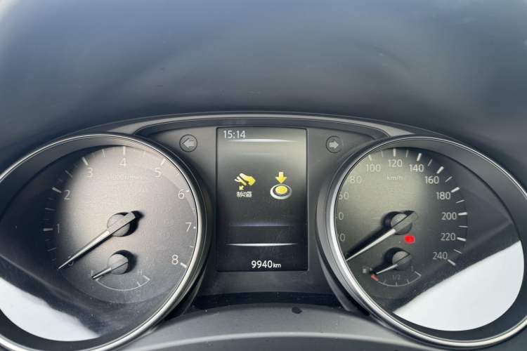 Used Nissan Qashqai 2025 Honor 2.0L CVT XV+ Leading Edition Odometer Close Up