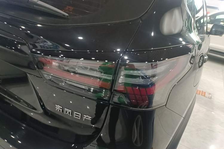 Used Nissan Qashqai 2025 Facelifted Honor 2.0L CVT XV+ Leading Edition Right Rear Taillight