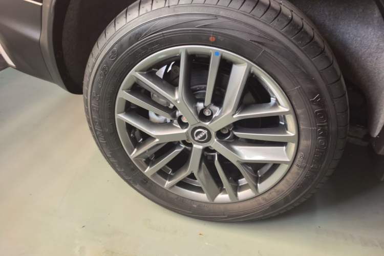 Used Nissan Qashqai 2025 Honor 2.0L CVT XV Genuine Edition Right Rear Wheel Hub