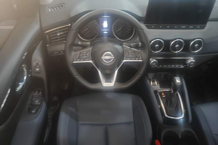 Used Nissan Qashqai 2025 Honor 2.0L CVT XV+ Leading Edition Steering Wheel
