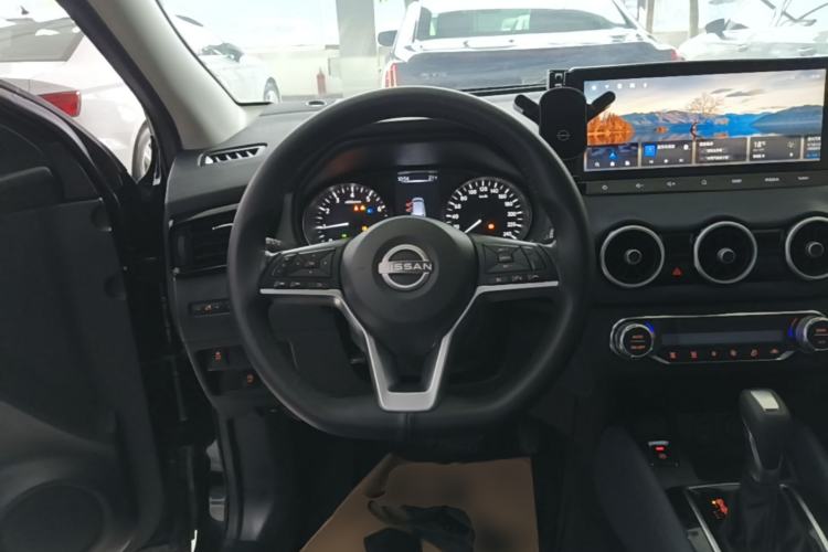 Used Nissan Qashqai 2025 Honor 2.0L CVT XV Genuine Edition Steering Wheel