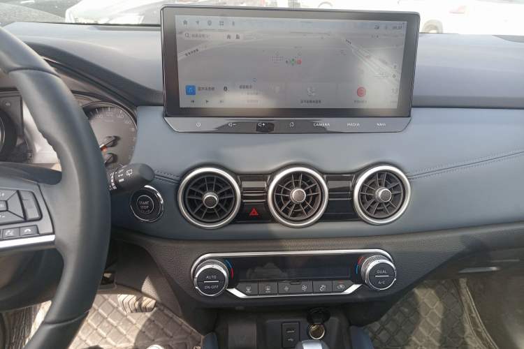 Used Nissan Qashqai 2025 Honor 2.0L CVT XV+ Leading Edition Audio And AC Panel