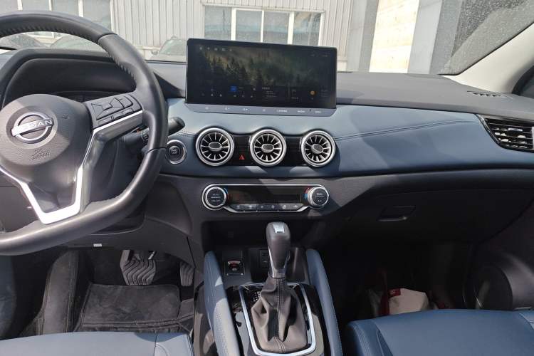 Used Nissan Qashqai 2025 Honor 2.0L CVT XV+ Leading Edition Audio And AC Panel