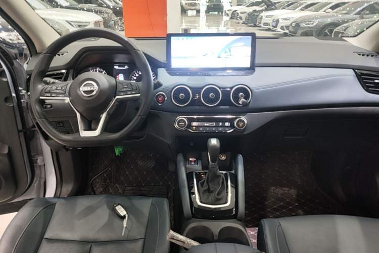 Used Nissan Qashqai 2025 Honor 2.0L CVT XV+ Leading Edition Center Console