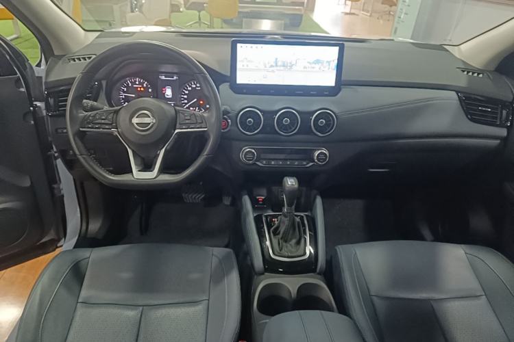 Used Nissan Qashqai 2025 Honor 2.0L CVT XV+ Leading Edition Center Console