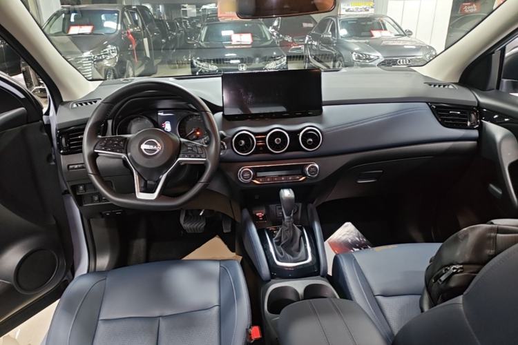 Used Nissan Qashqai 2025 Honor 2.0L CVT XV+ Leading Edition Center Console
