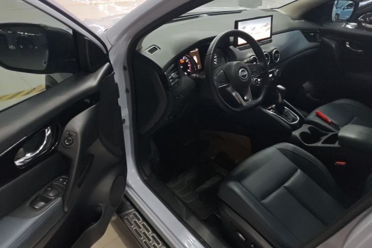 Used Nissan Qashqai 2025 Honor 2.0L CVT XV+ Leading Edition Driver Seat