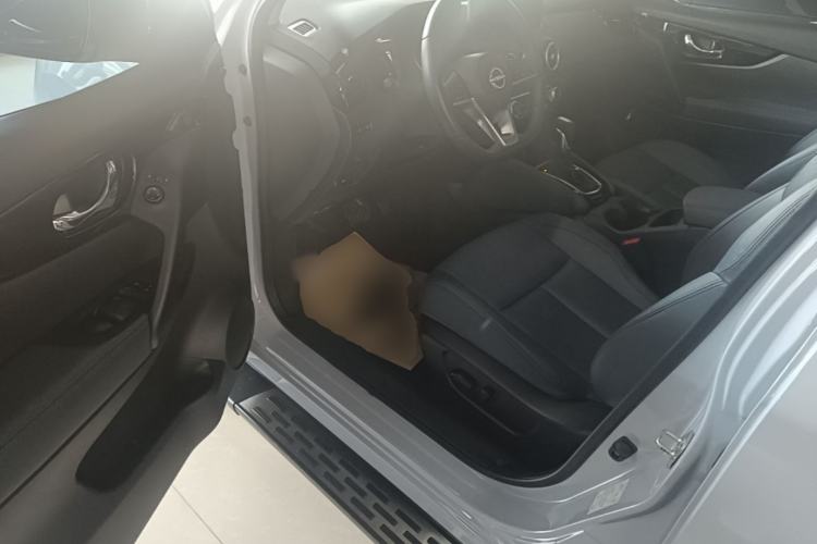 Used Nissan Qashqai 2025 Honor 2.0L CVT XV+ Leading Edition Driver Seat