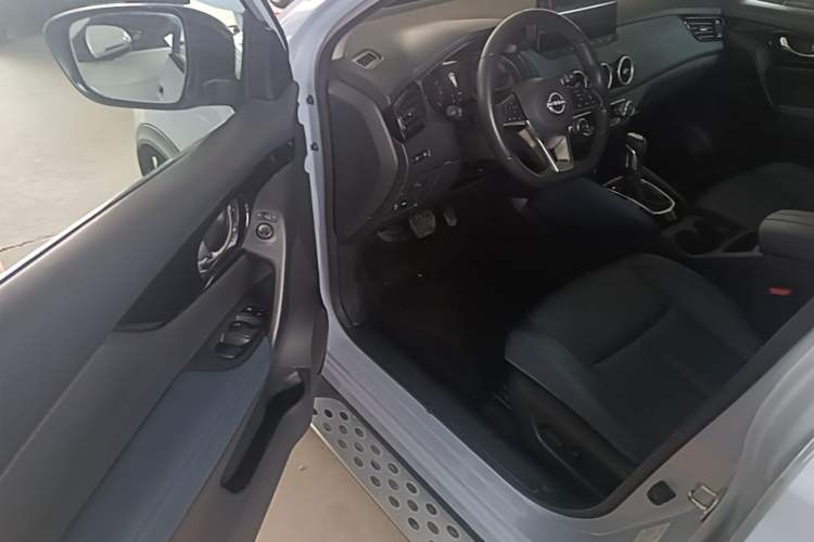 Used Nissan Qashqai 2025 Honor 2.0L CVT XV+ Leading Edition Driver Seat