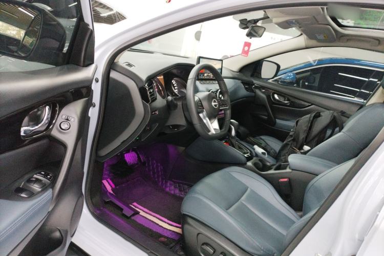 Used Nissan Qashqai 2025 Honor 2.0L CVT XV+ Leading Edition Driver Seat