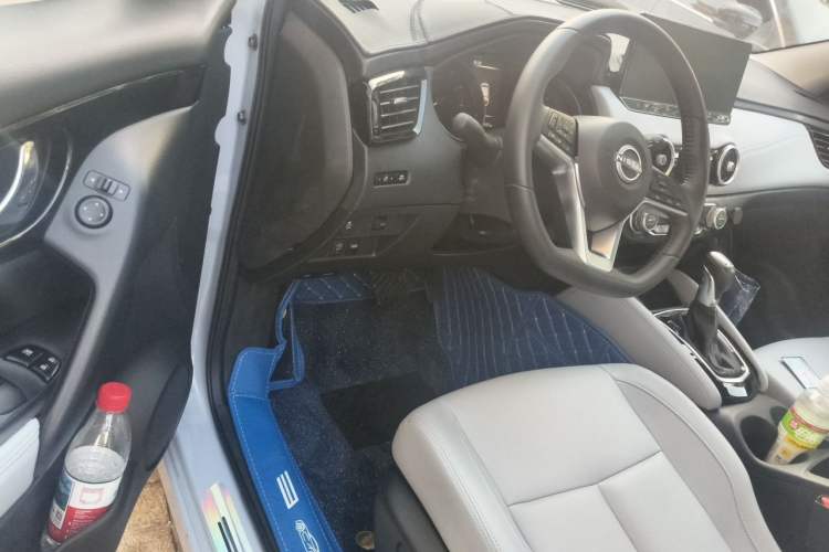 Used Nissan Qashqai 2025 Facelifted Honor 2.0L CVT XV+ Leading Edition Driver Seat